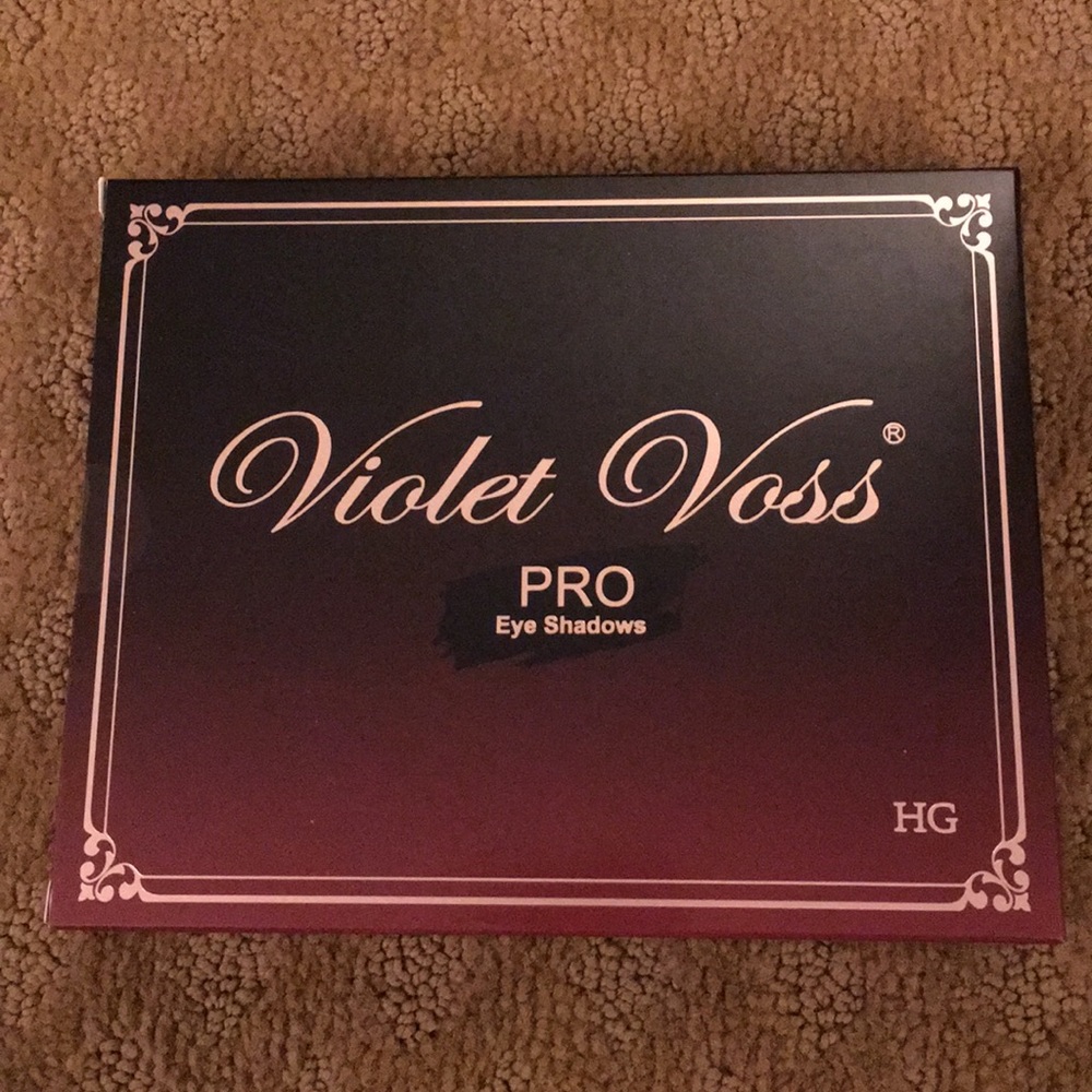 Violet Voss Holy Grail